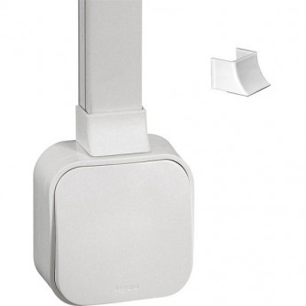 Адаптер LEGRAND Quteo для монтажа серии для мини-каналов Metra 40x16 белый Адаптер LEGRAND Quteo для монтажа серии для мини-каналов Metra 40x16 белый